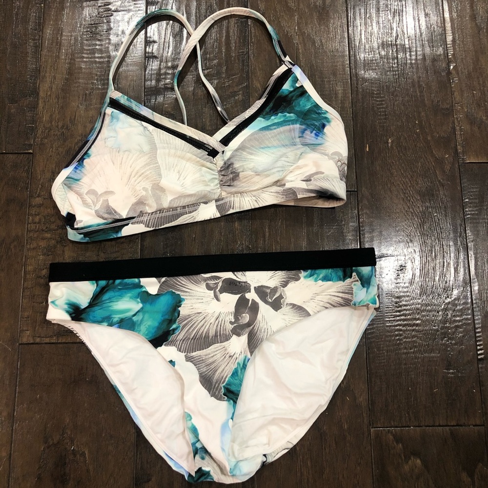 Calia Bikini Set